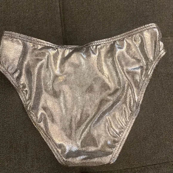 Silver Lamé Fringe Bikini by RANDOM HEARTS - sz 10